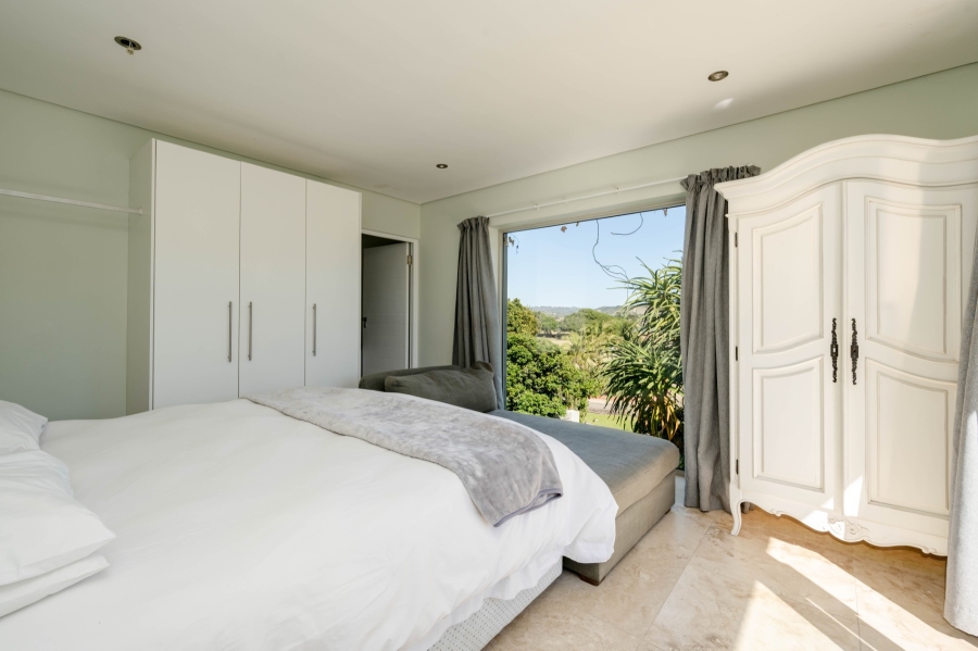 5 Bedroom Property for Sale in Keurbooms River Western Cape